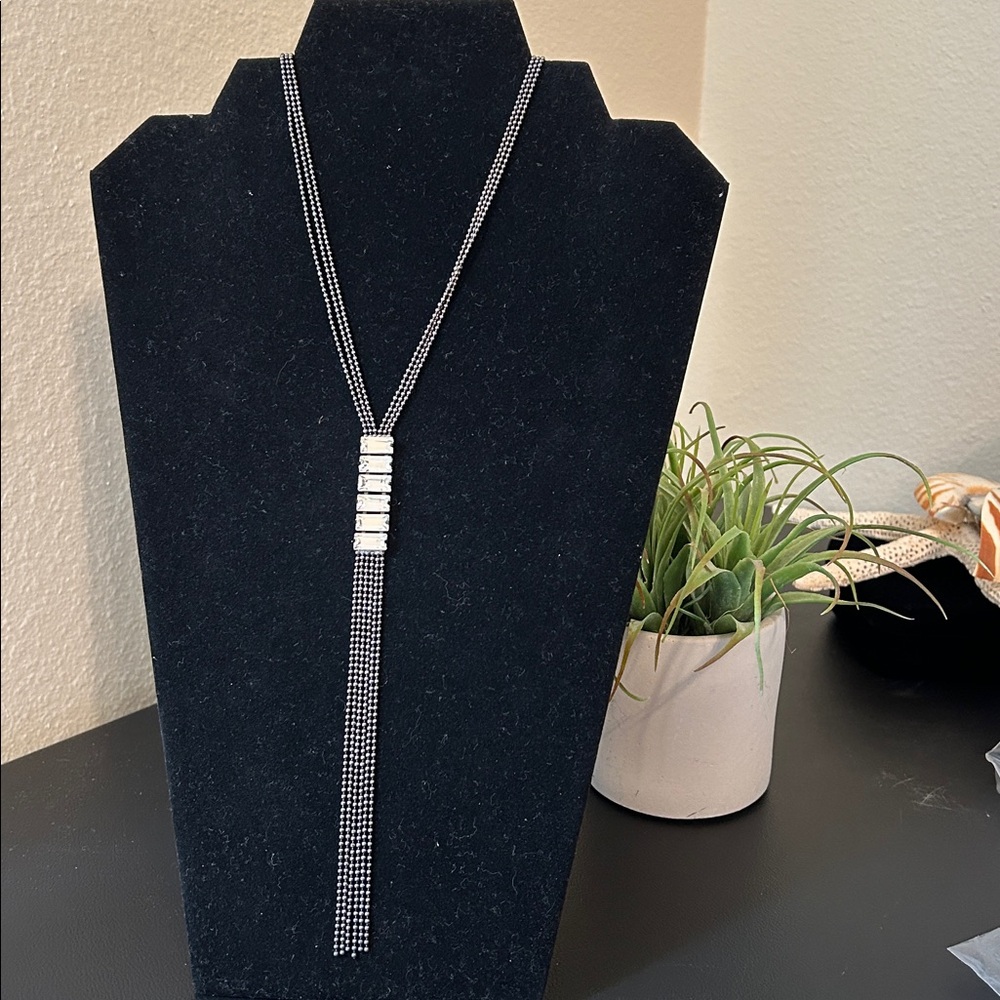 Elegant Gunmetal Necklace with Tassel